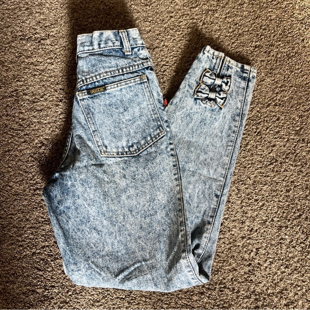 Vintage 80s 90s SASSON Acid Wash High Waist Denim Jeans with BOWS